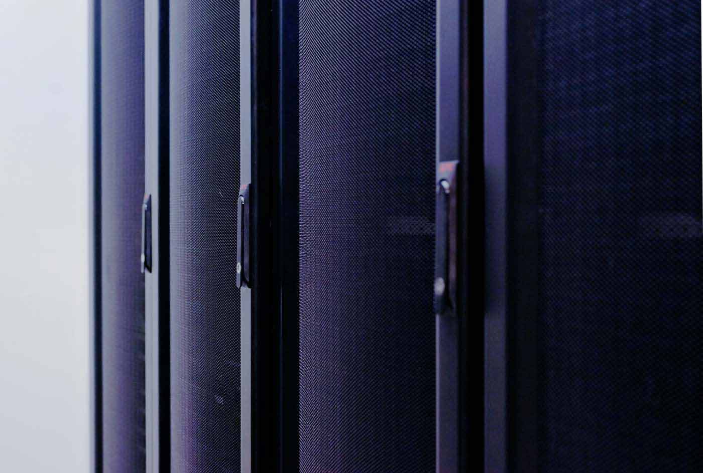 APC Server Cabinet Enclosures